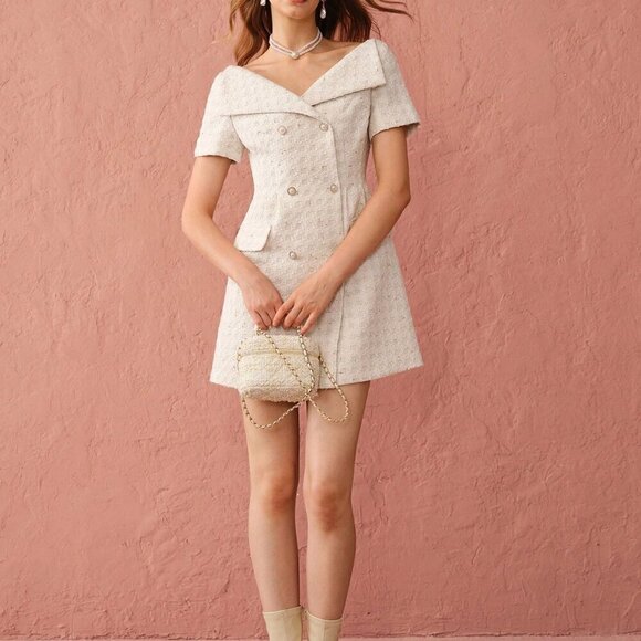 White Elegant Women's Autumn Romantic Apricot Exquisite Pearl Buttons Dress - Picture 5 of 8